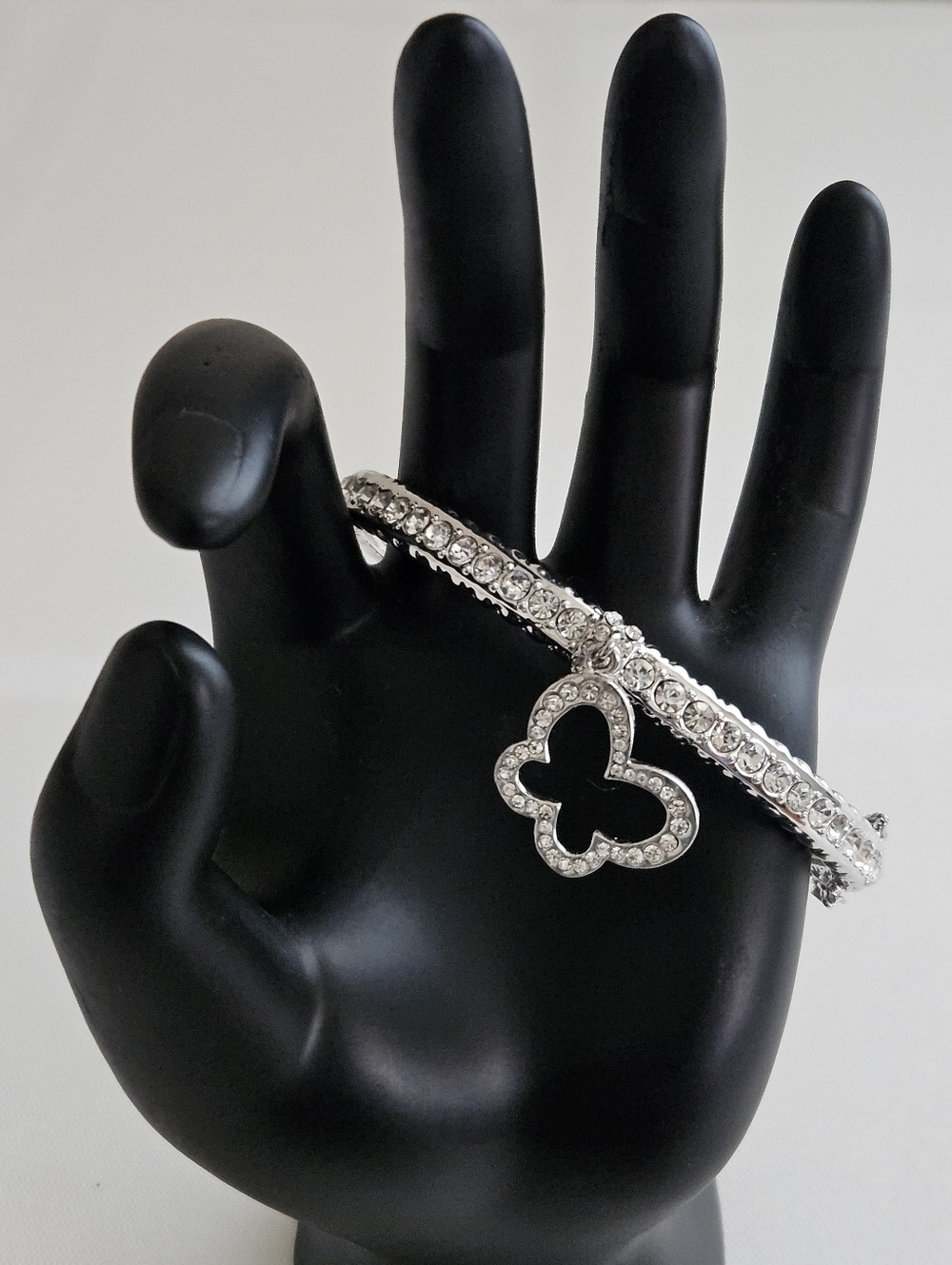 Brand New Rhinestone Oval Shaded Bracelet